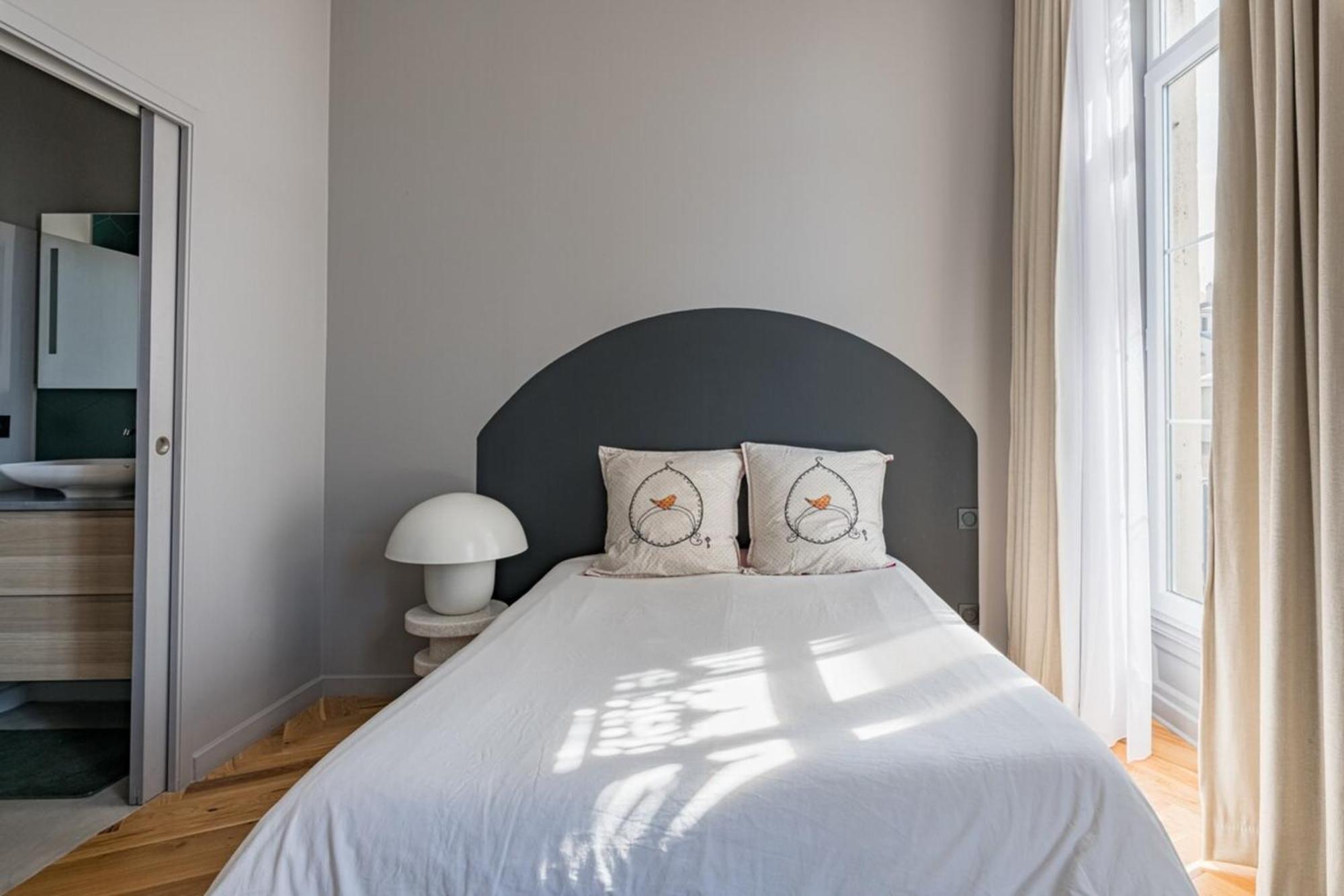 Beige Hospitalite - Apotheose Luxueux- 3 Chambres - Parking Prive Saint-Etienne  Exterior photo